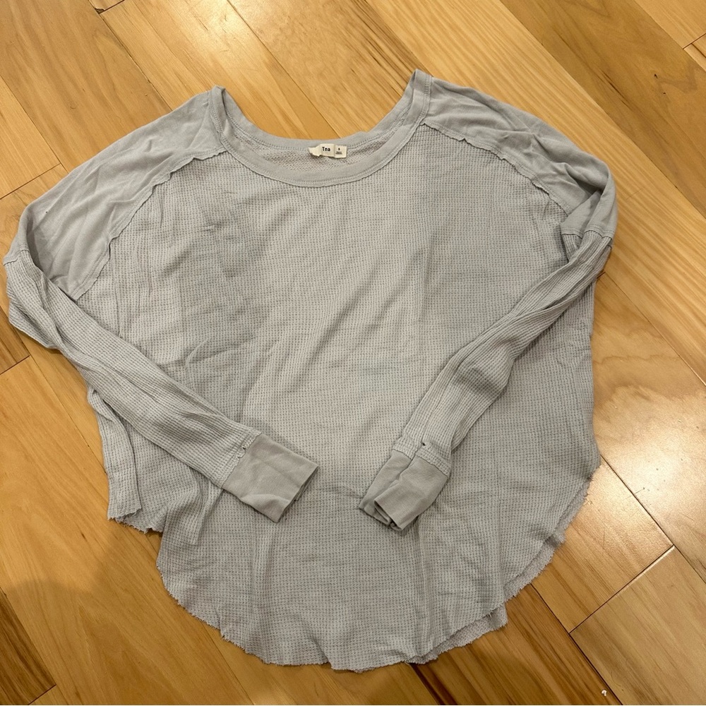 Aritzia TNA long sleeve waffle long sleeve thermal shirt